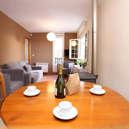 Adosado Zona Med/baja Шале *