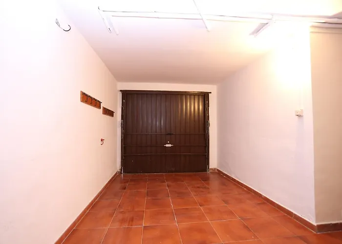 Adosado Zona Med/baja Шале